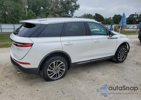 2022 Lincoln Corsair z USA, uszkodzony, nr VIN 5LMCJ1C90NUL26321